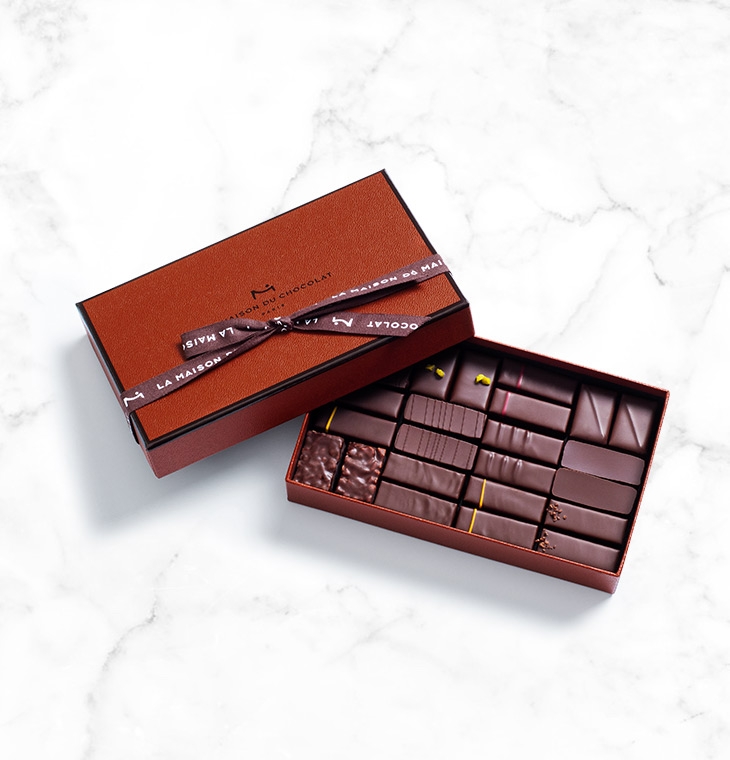 Шоколадные конфеты пралине, ганаш Coffret Maison Dark 24шт LA MAISON, 165гр