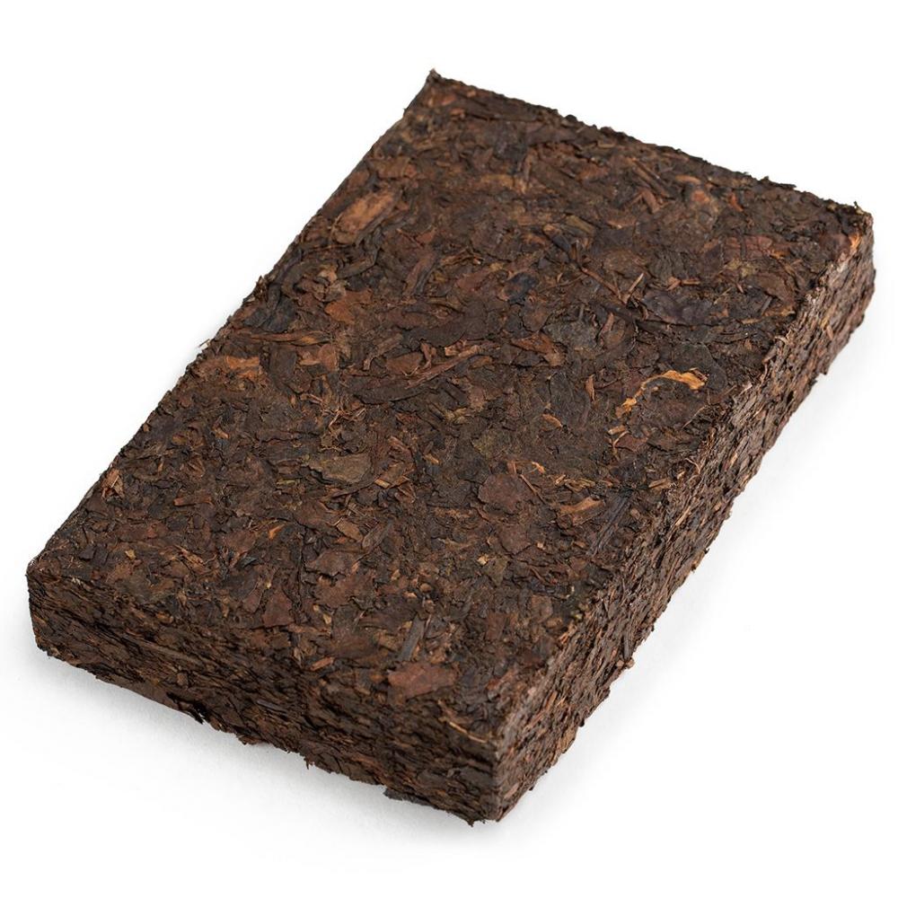 Шу пуэр Плитка №7562 в бамбуковом листе, 230-250г