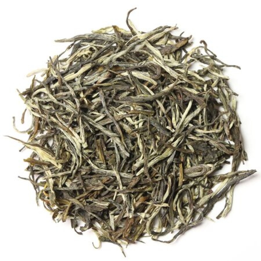 Зеленый чай Инь Чжень (Серебряные иглы)